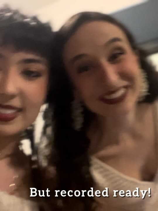 Trem bom demais da conta tocar com minha querida amiga Antonia Medeiros em Minas Gerais. Compartilho essa experiência linda que foi nosso show e nossa passagem por BH. - Mari